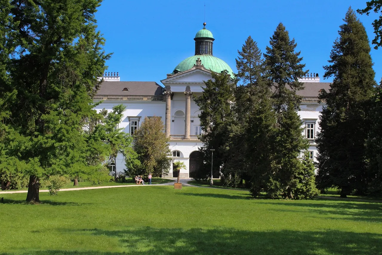 Topoľčianky